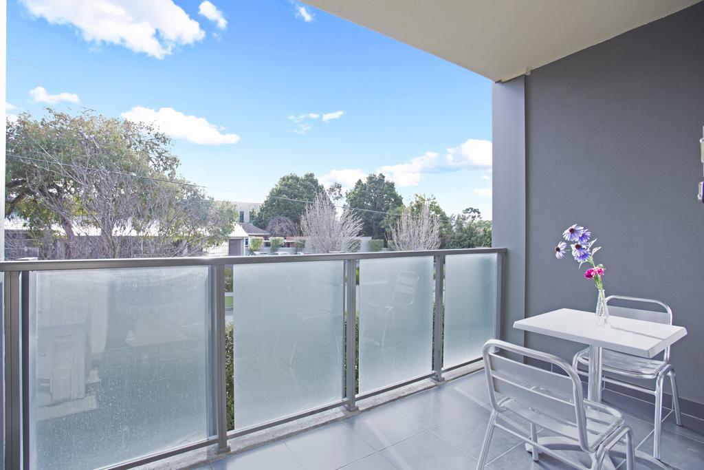 Astra Apartments Glen Waverley @Viqi Exteriör bild